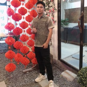 Nhân viên bảo vệ